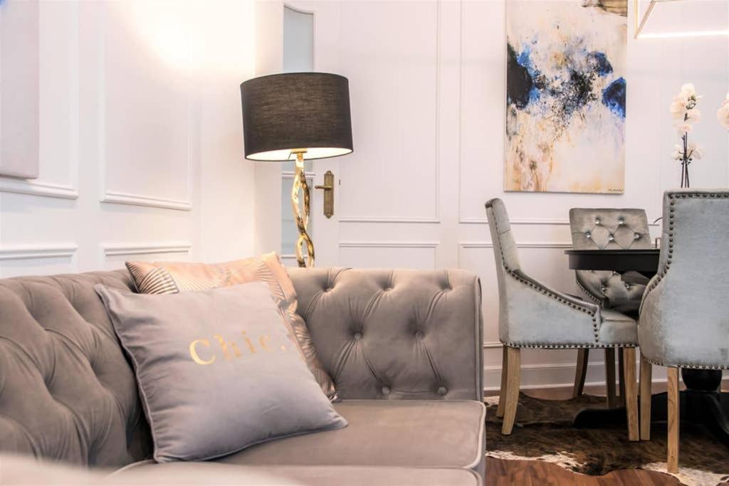 La Plaza Luxury Apartamento *